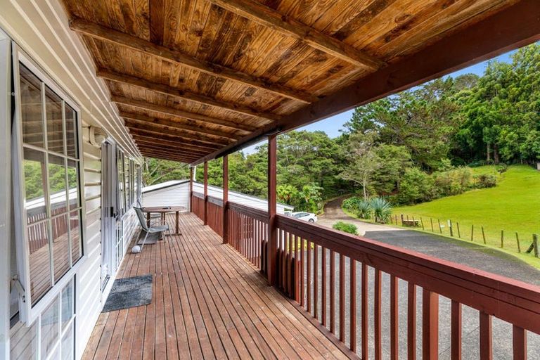 Photo of property in 13 Kay Road, Swanson, Auckland, 0614