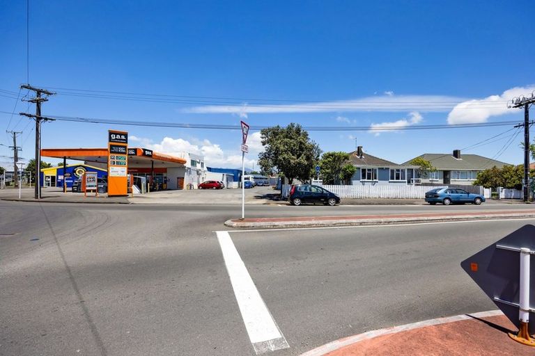 Photo of property in 336 Carrington Street, Vogeltown, New Plymouth, 4310