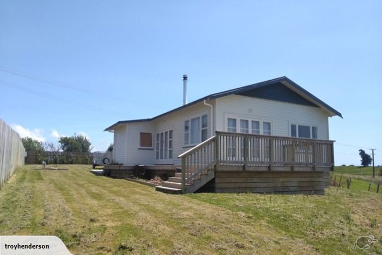 Photo of property in 448 Koputaroa Road, Koputaroa, Levin, 5575