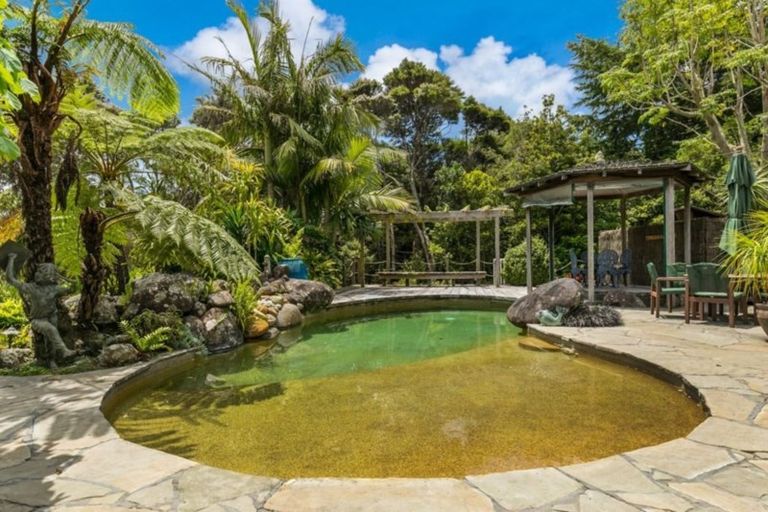 Photo of property in 6 Emily Lane, Greenhithe, Auckland, 0632