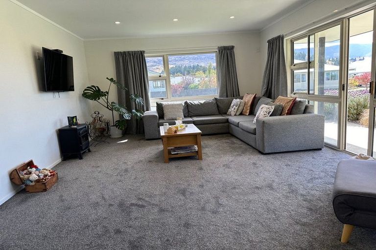 Photo of property in 25 Cairnmuir Crescent, Cromwell, 9310