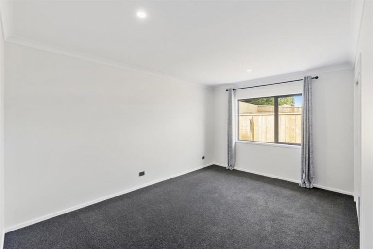 Photo of property in 13 Oxnam Place, Foxton Beach, Foxton, 4815