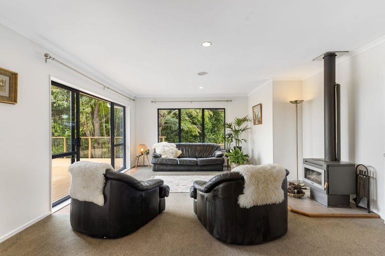 Photo of property in 577 Redoubt Road, Flat Bush, Auckland, 2019