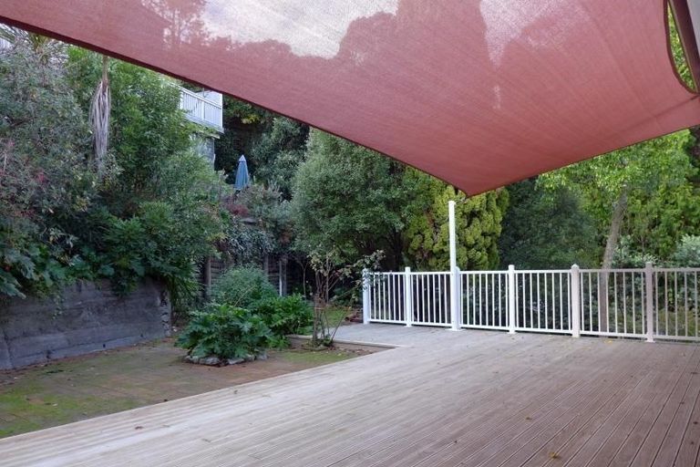 Photo of property in 5 Kowhai Road, Bluff Hill, Napier, 4110