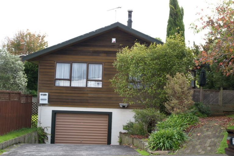Photo of property in 2/161 Wellington Street, Howick, Auckland, 2014