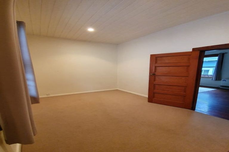 Photo of property in 27 Salek Street, Kilbirnie, Wellington, 6022