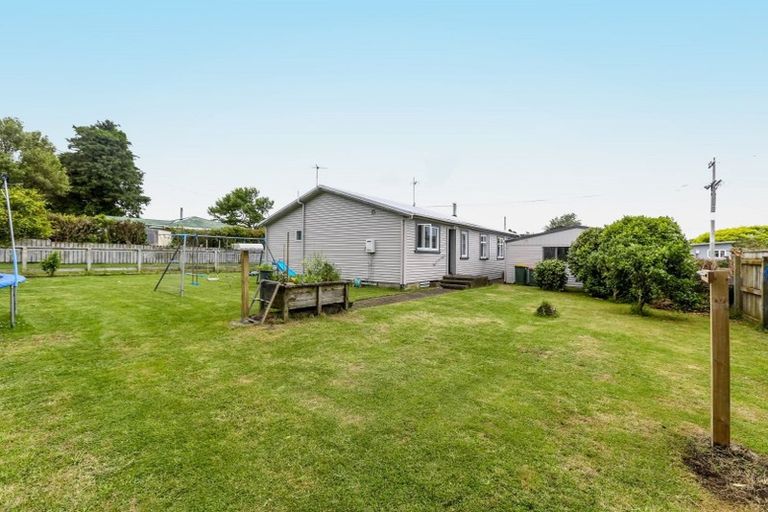 Photo of property in 5 Old South Road, Okato, 4335