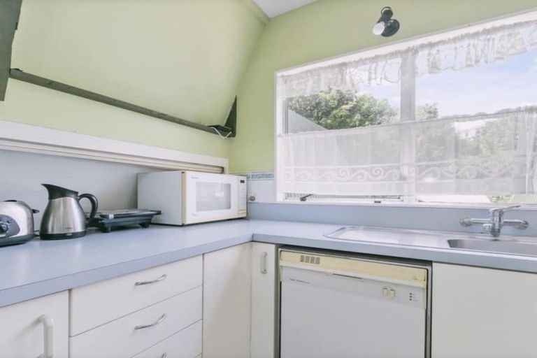 Photo of property in 5/2 Dowse Drive, Maungaraki, Lower Hutt, 5010