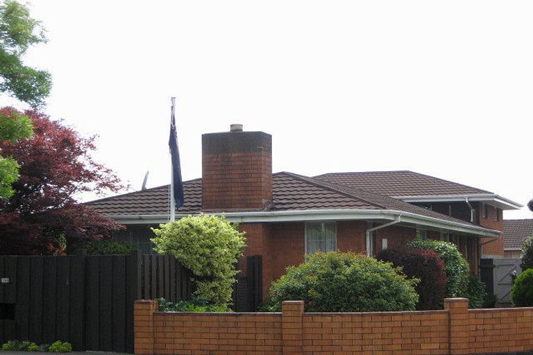 Photo of property in 192 Grimseys Road, Redwood, Christchurch, 8051