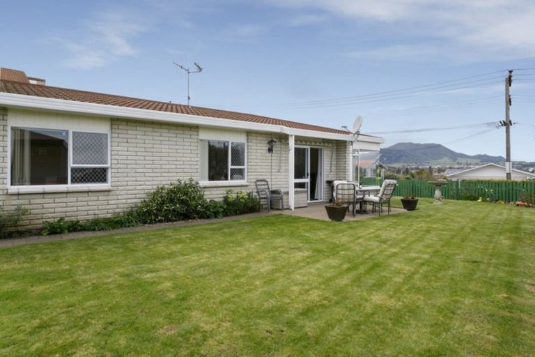 Photo of property in 96 Acacia Bay Road, Nukuhau, Taupo, 3330