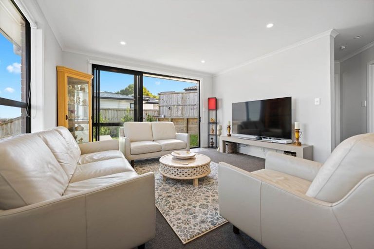 Photo of property in 48 Pragma Rise, Rototuna North, Hamilton, 3210