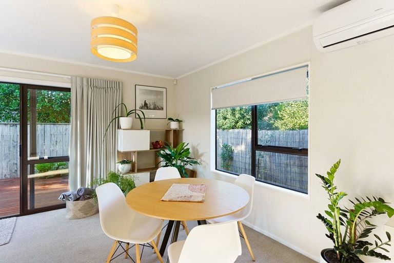 Photo of property in 27a Rauparaha Street, Waikanae Beach, Waikanae, 5036