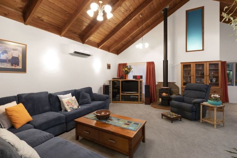 Photo of property in 1083 Kahikatea Flat Road, Waitoki, Kaukapakapa, 0871