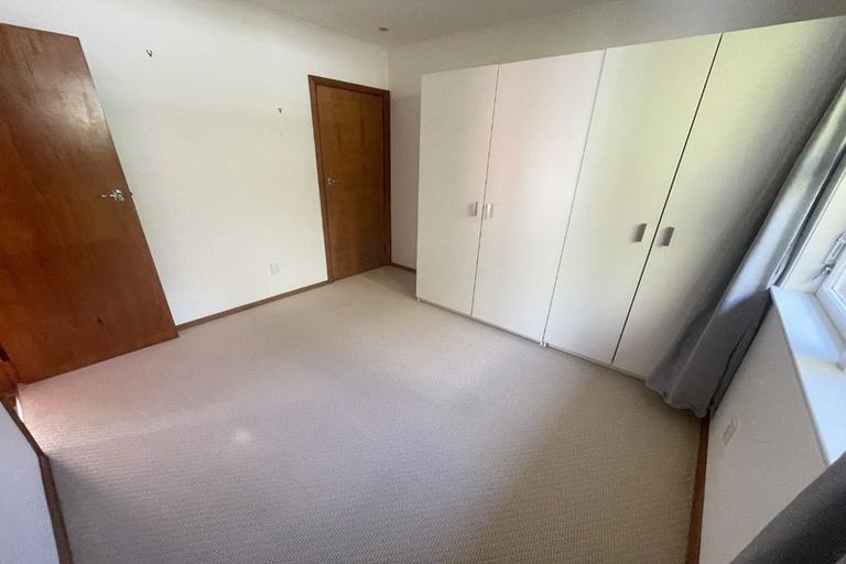 Photo of property in 2/26 Tawa Street, Eastbourne, Lower Hutt, 5013