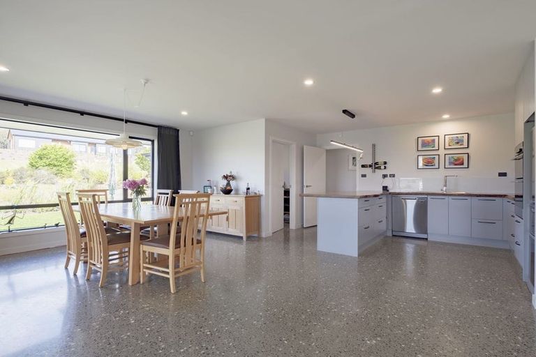 Photo of property in 374 Pomona Road, Tasman, Upper Moutere, 7173