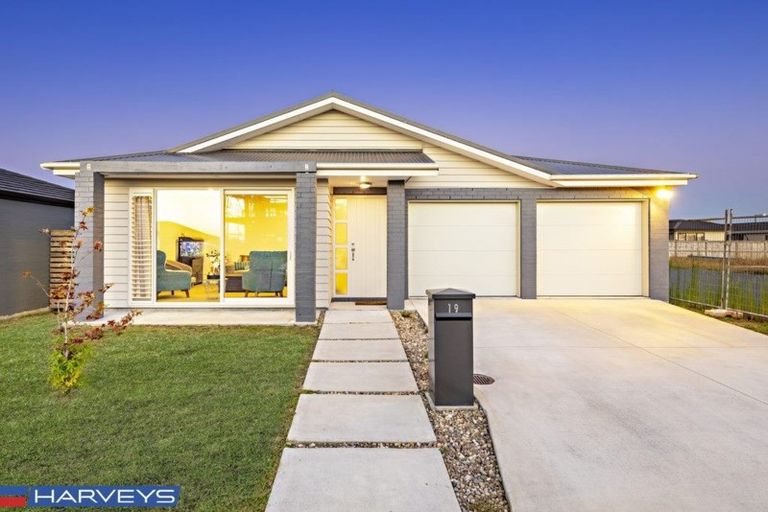 Photo of property in 19 Hollowout Street, Takanini, 2112