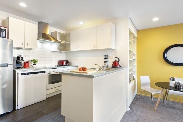 Photo of property in Atlas House, 16a/22 Ghuznee Street, Te Aro, Wellington, 6011