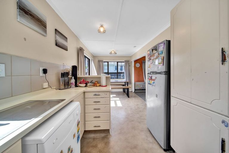 Photo of property in 10 Fitzroy Street, Normanby, Hawera, 4614