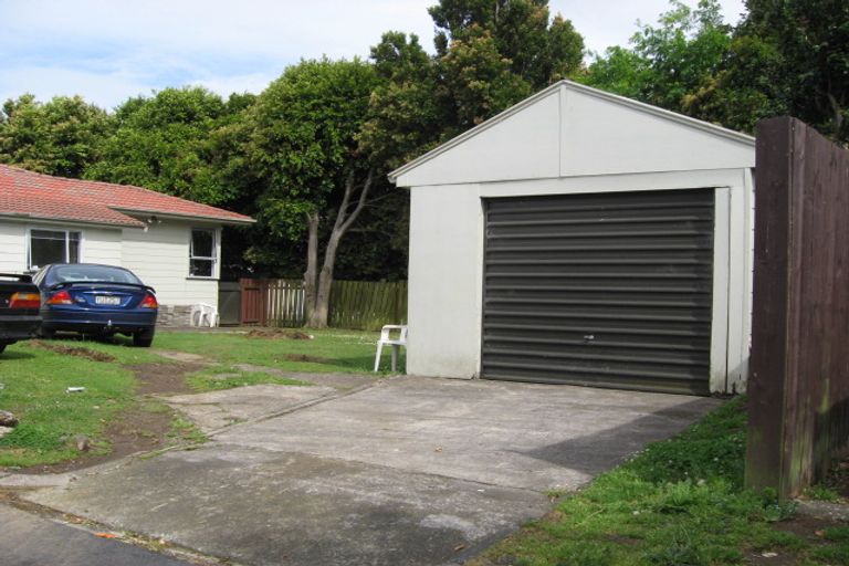 Photo of property in 6 Kenton Lane, Mangere, Auckland, 2022