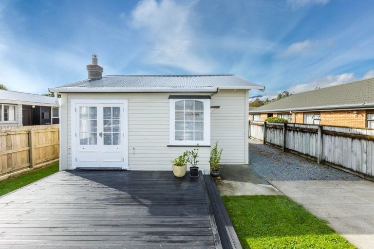 Photo of property in 32 Exchange Street, Ebdentown, Upper Hutt, 5018