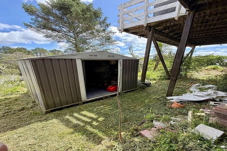 Photo of property in 205 Titirangi Road, Titirangi, Auckland, 0604