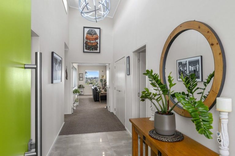 Photo of property in 15 Woodridge Drive, Stanmore Bay, Whangaparaoa, 0932