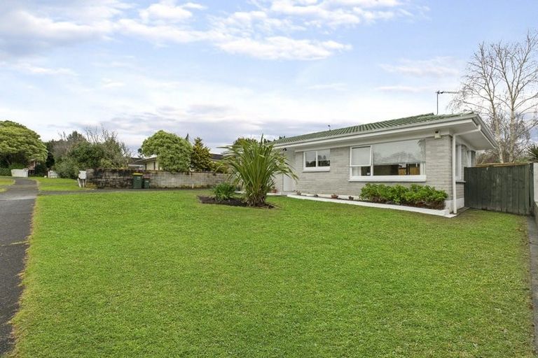 Photo of property in 1/5 Ashdown Place, Pahurehure, Papakura, 2113