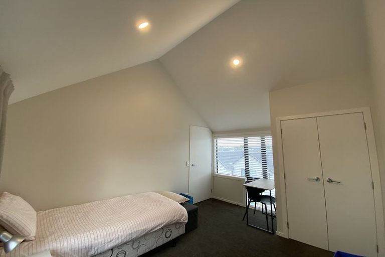 Photo of property in 1/140 Office Road, Merivale, Christchurch, 8014