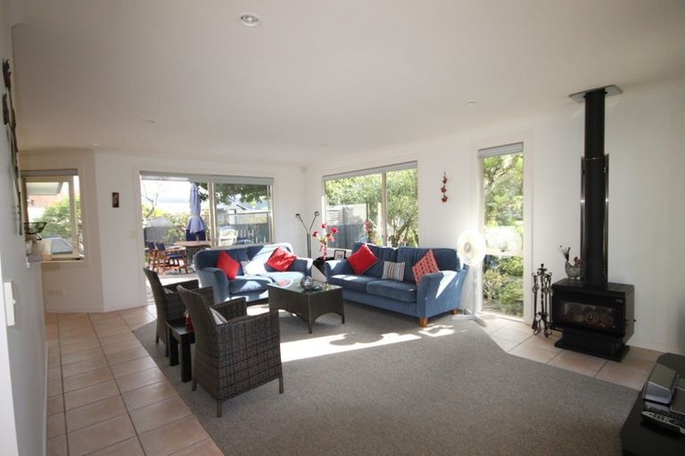 Photo of property in 9 Winderton Way, Pauanui, Hikuai, 3579