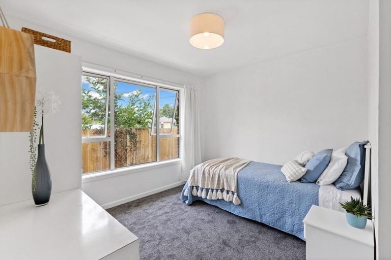 Photo of property in 1/136 Harris Crescent, Papanui, Christchurch, 8053