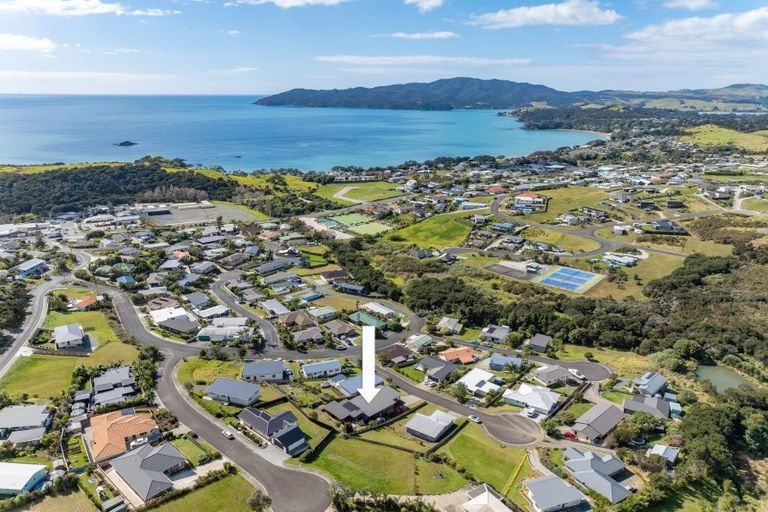 Photo of property in 5 Frangipani Street, Cable Bay, 0420