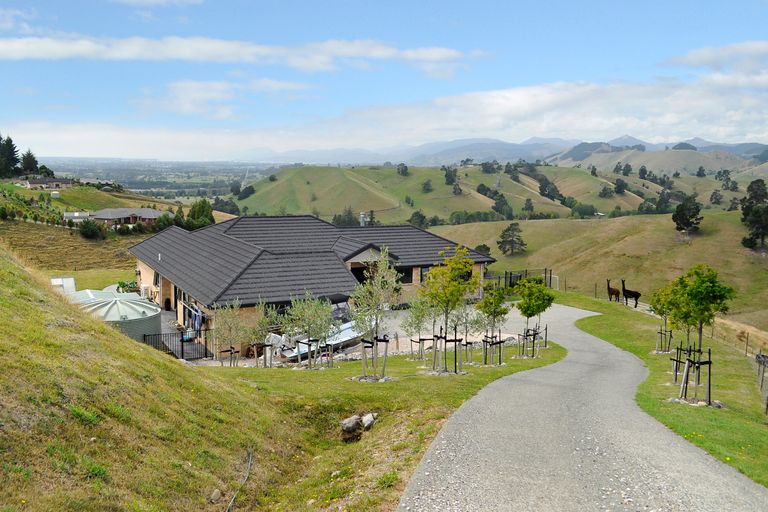 Photo of property in 102 Kilkenny Place, Wakefield, 7095