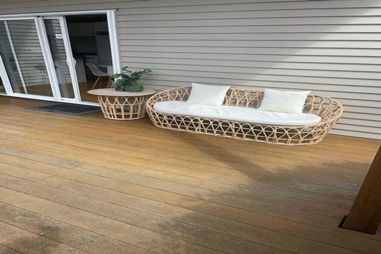 Photo of property in 951 State Highway 16, Waimauku, 0812