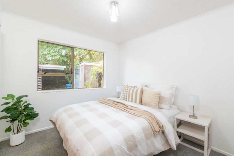 Photo of property in 1 Avian Crescent, Blue Mountains, Upper Hutt, 5371