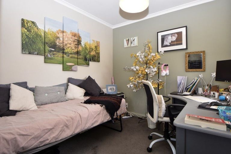 Photo of property in 22 Humphries Street, Greytown, 5712