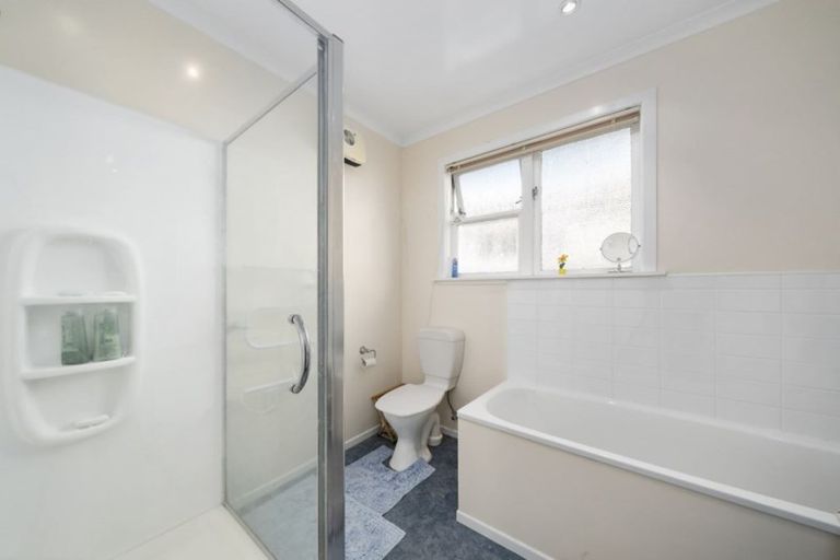 Photo of property in 158 Severn Street, Island Bay, Wellington, 6023
