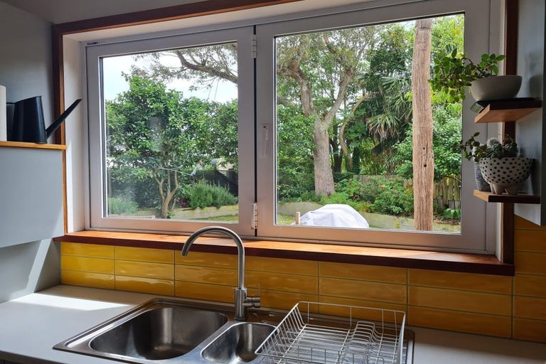 Photo of property in 317 Clifton Road, Te Awanga, 4102