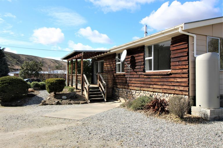 Photo of property in 127 Hazlett Street, Clyde, 9330