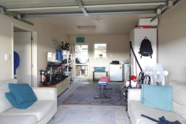 Photo of property in 5 Ceasar Place, Favona, Auckland, 2024