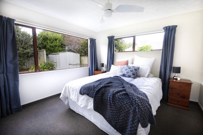 Photo of property in 19 Bucksburn Place, Greenmeadows, Napier, 4112