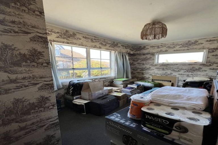 Photo of property in 14 Krippner Place, Dinsdale, Hamilton, 3204