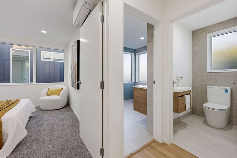 Photo of property in 50 Bleakhouse Road, Howick, Auckland, 2014