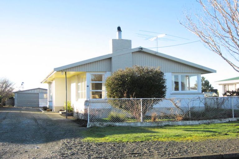 Photo of property in 29 Park Street, Winton, 9720