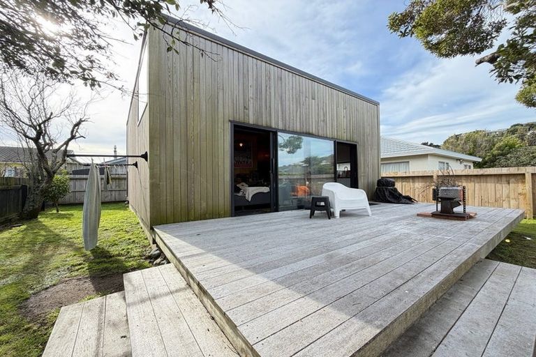 Photo of property in 50 Rex Street, Miramar, Wellington, 6022