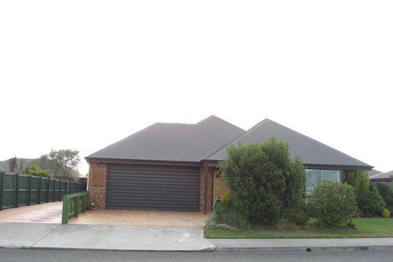 Photo of property in 19b Enverton Drive, Rangiora, 7400