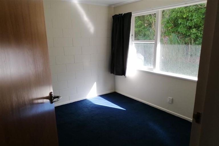 Photo of property in 2/14 Quinn Grove, Ranui, Porirua, 5024