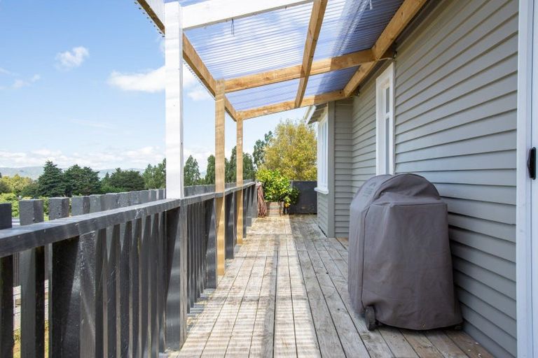 Photo of property in 133 Adelaide Road, Dannevirke, 4930