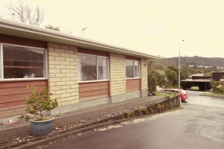 Photo of property in 3/77 Kairimu Street, Stokes Valley, Lower Hutt, 5019