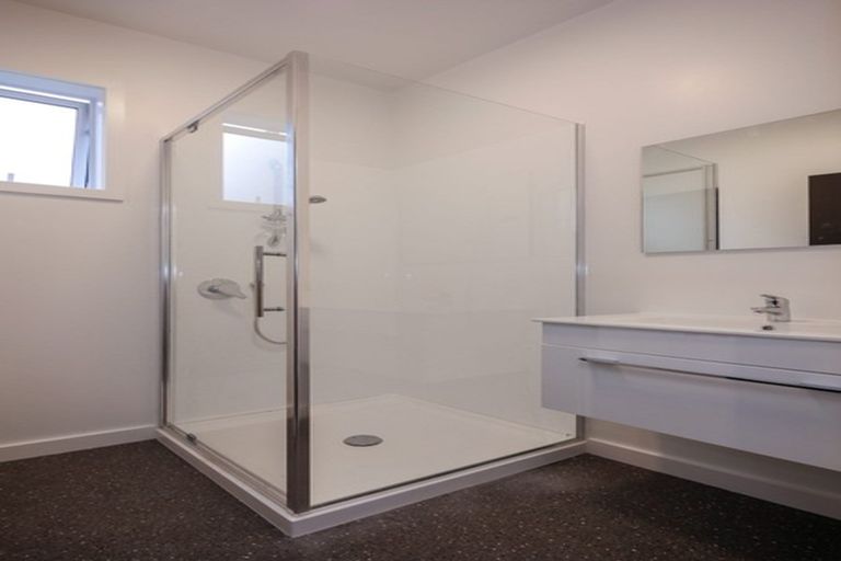 Photo of property in 274 Oxford Street, South Dunedin, Dunedin, 9012