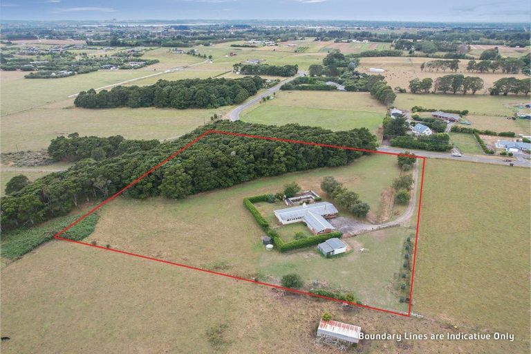 Photo of property in 194 Muhunoa Road East, Ohau, Levin, 5570